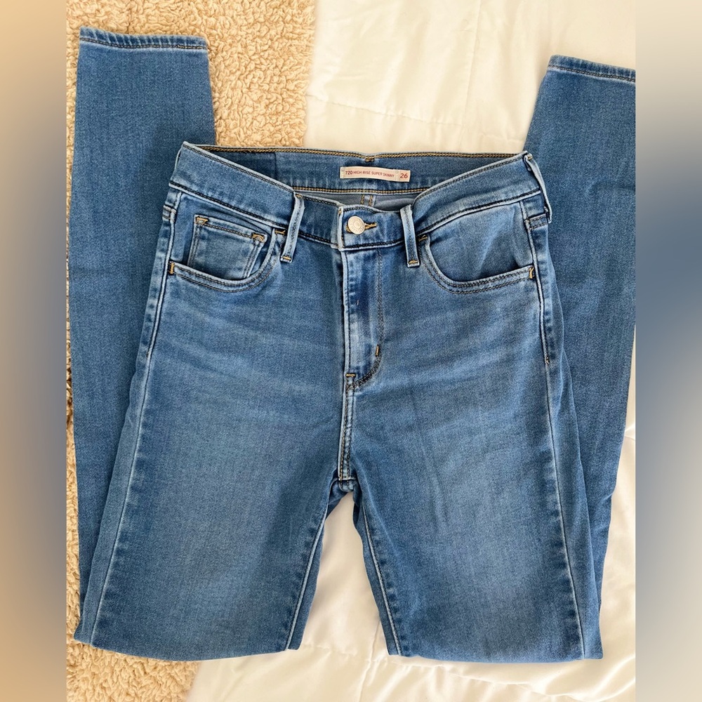 Levi's Blue Skinny Jeans with Modern Fit